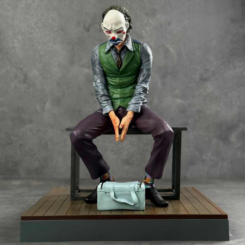 Heath Ledger Joker – Interrogation Scene Collectible Figure (25 cm)