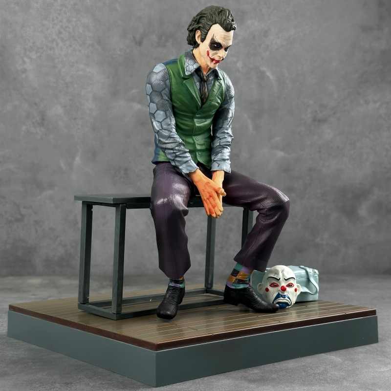 Heath Ledger Joker – Interrogation Scene Collectible Figure (25 cm)